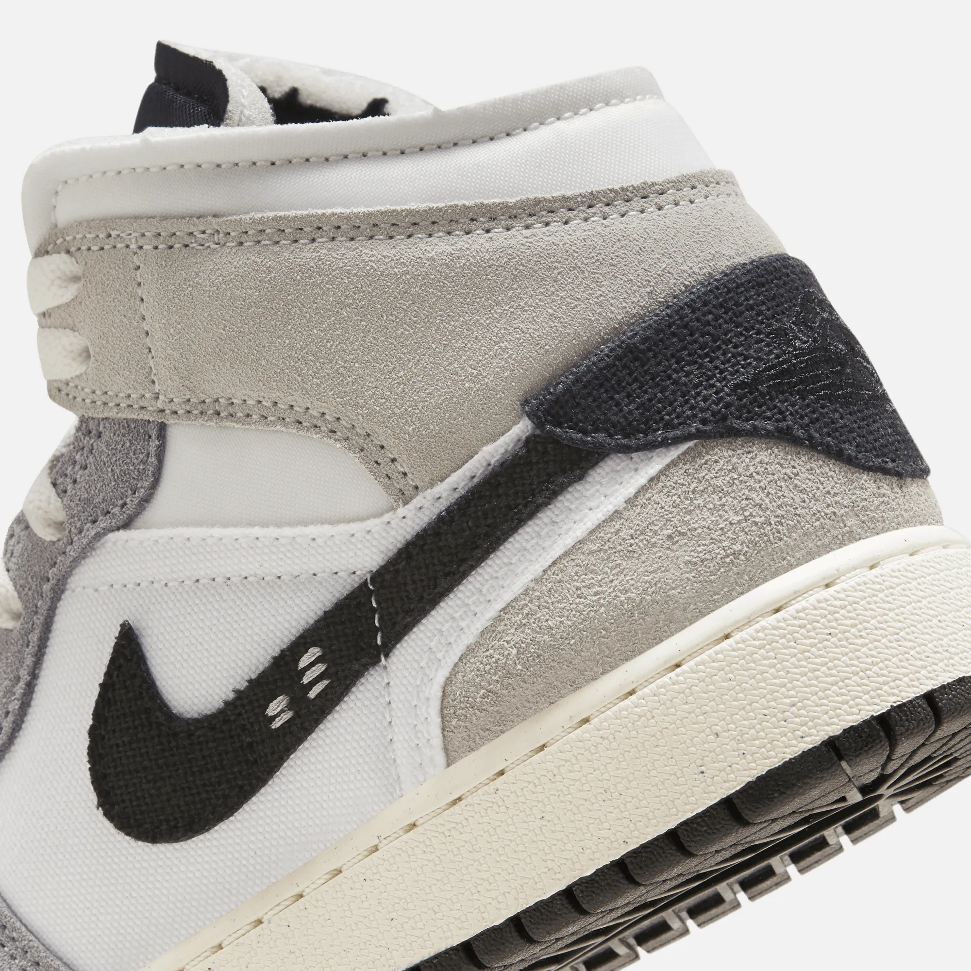 Air Jordan 1 Mid SE Craft Cement Grey (GS)