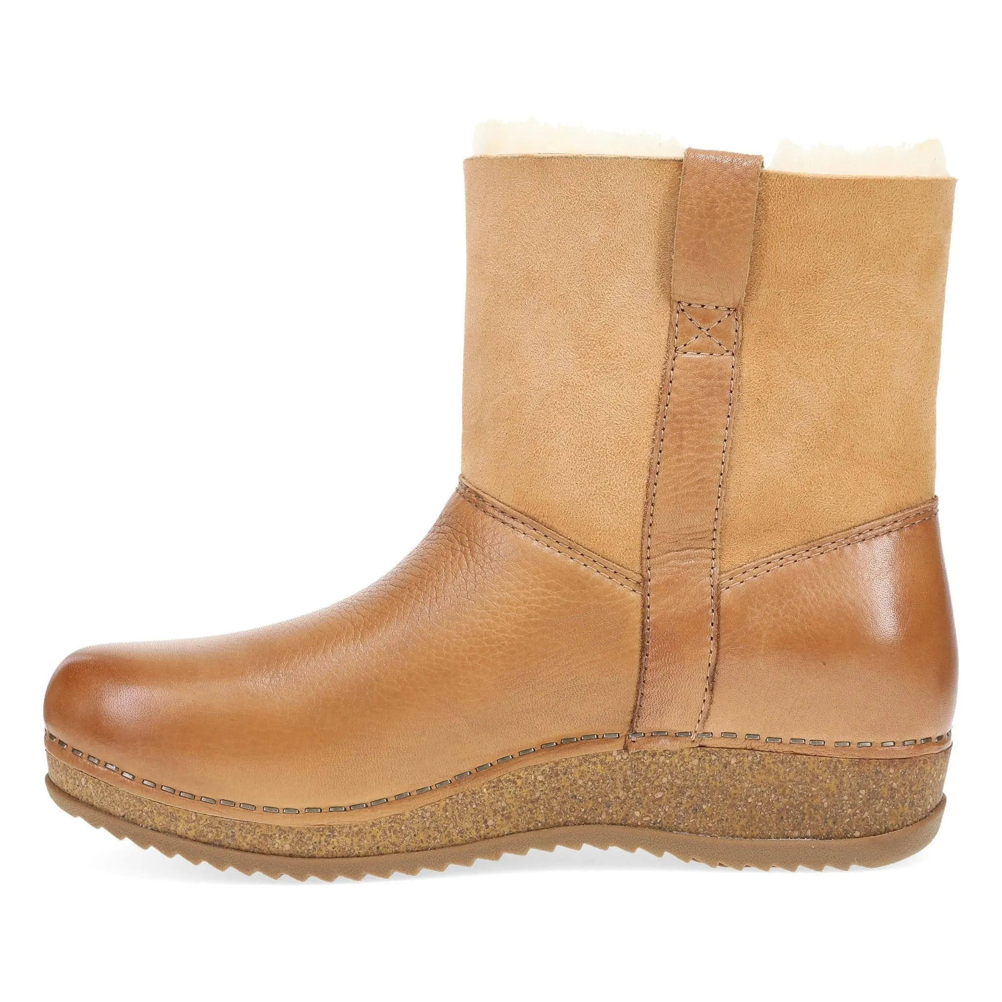 Dansko Women's McKenzie Boots - Tan Waxy Milled