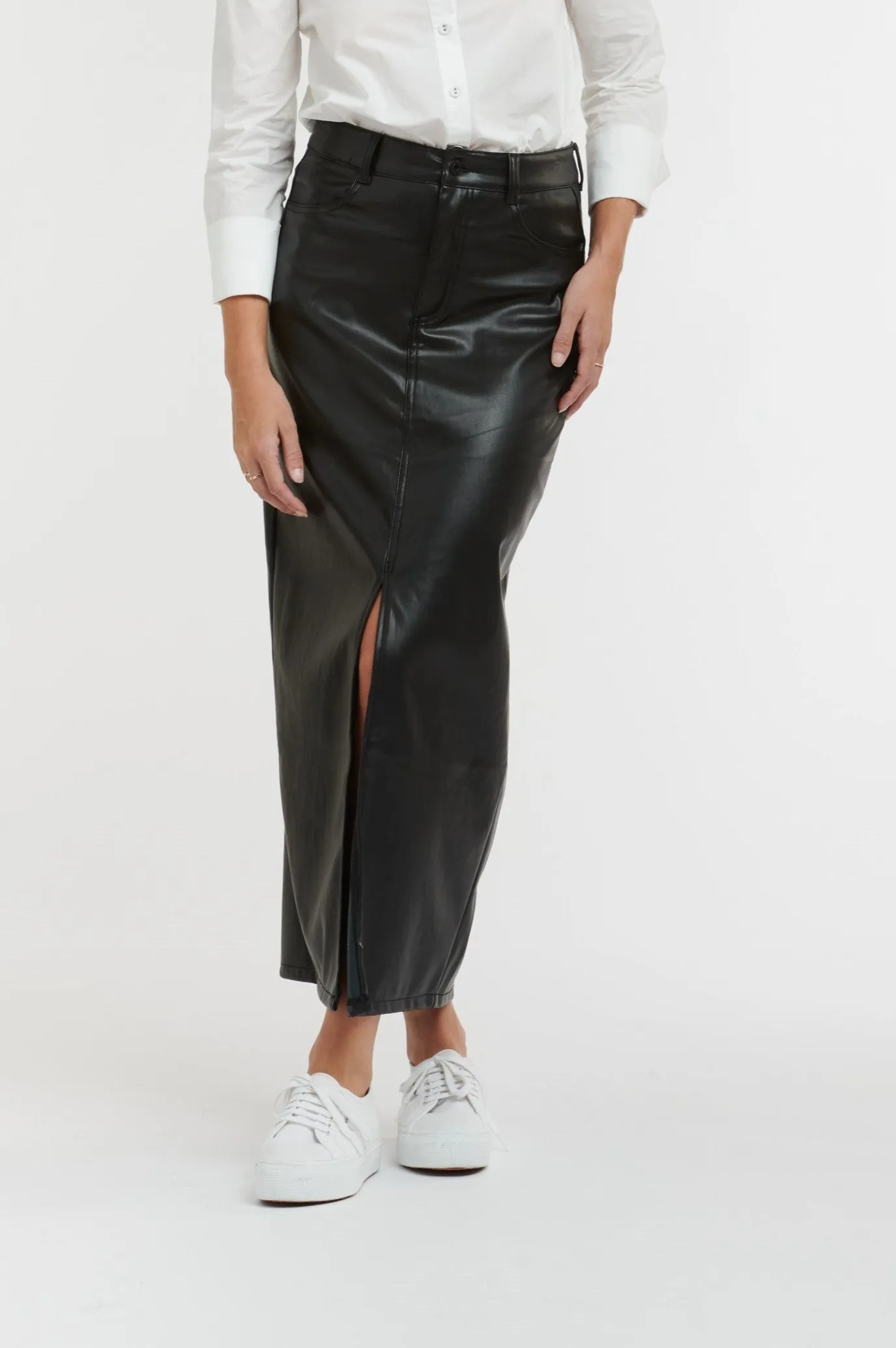 Diva Leather look Skirt - Black