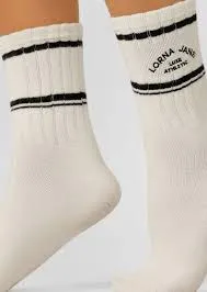 Lorna Jane Lotus Limited Edition Quarter Crew Sock - Porcelain