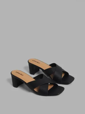 LUNA BLU Black Criss-Cross Block Sandals