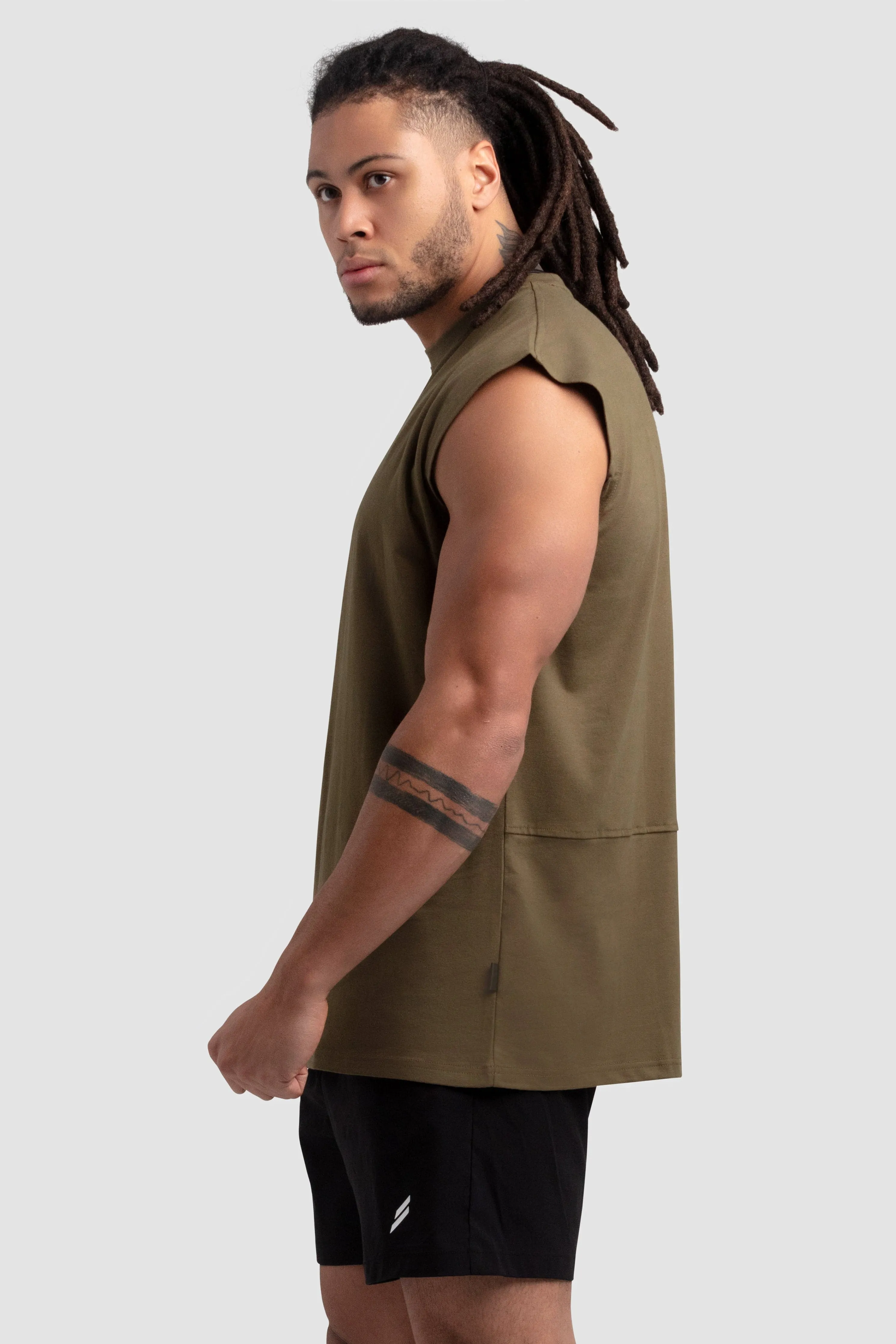 Mark Oversize Cutoff Tank - Jungle Green