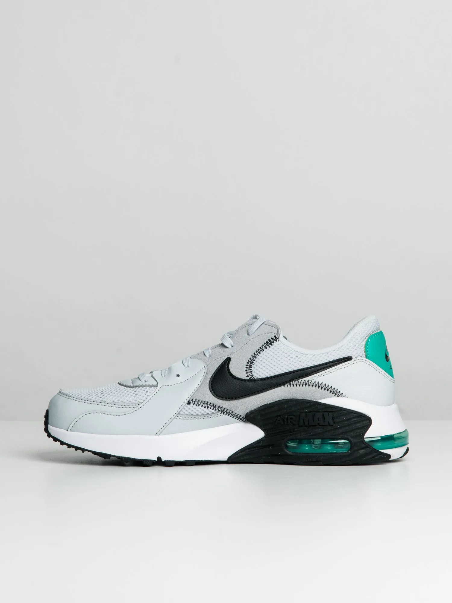 MENS NIKE AIR MAX EXCEE SNEAKER - CLEARANCE