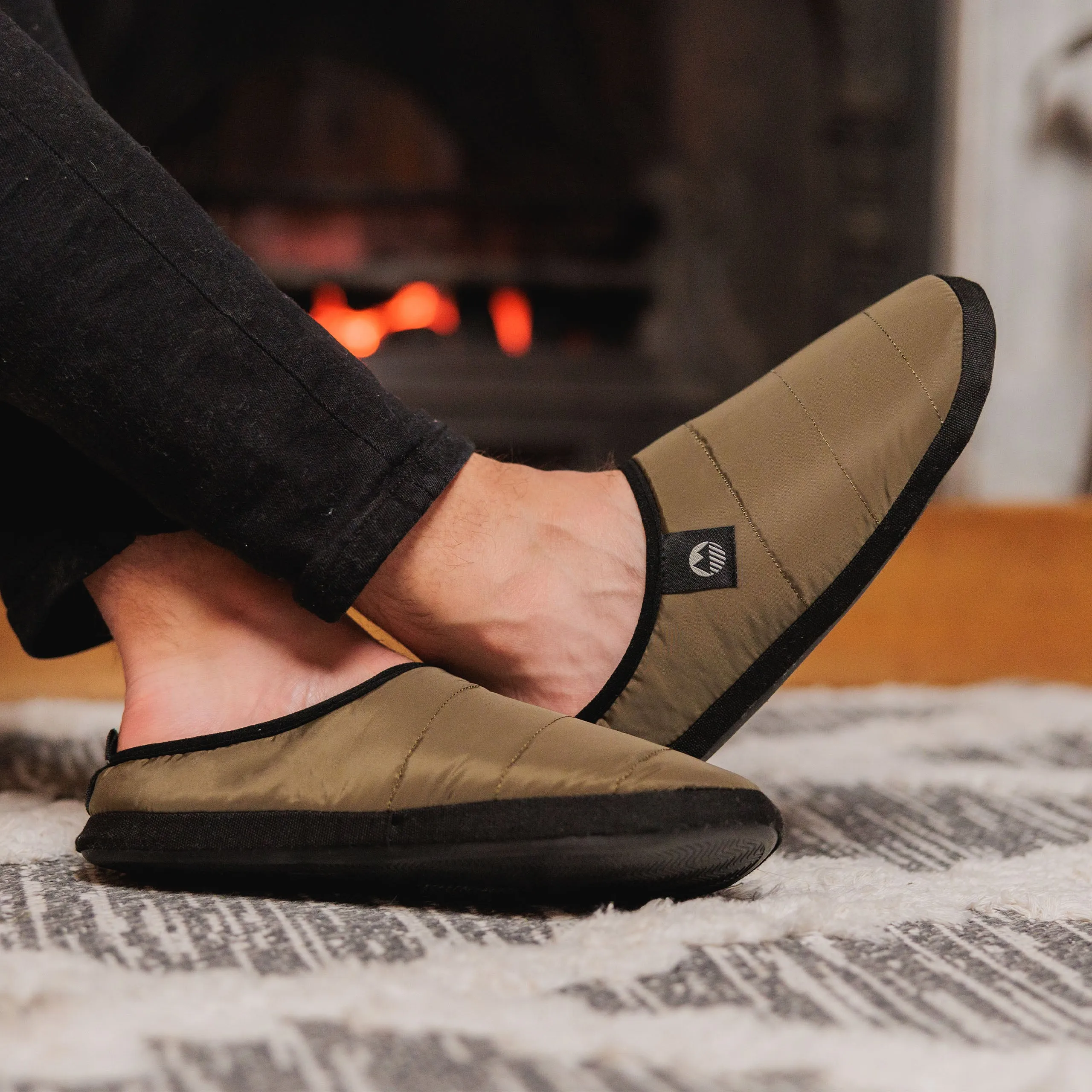 Men's Wolfa Ultra Warm Tent Slippers