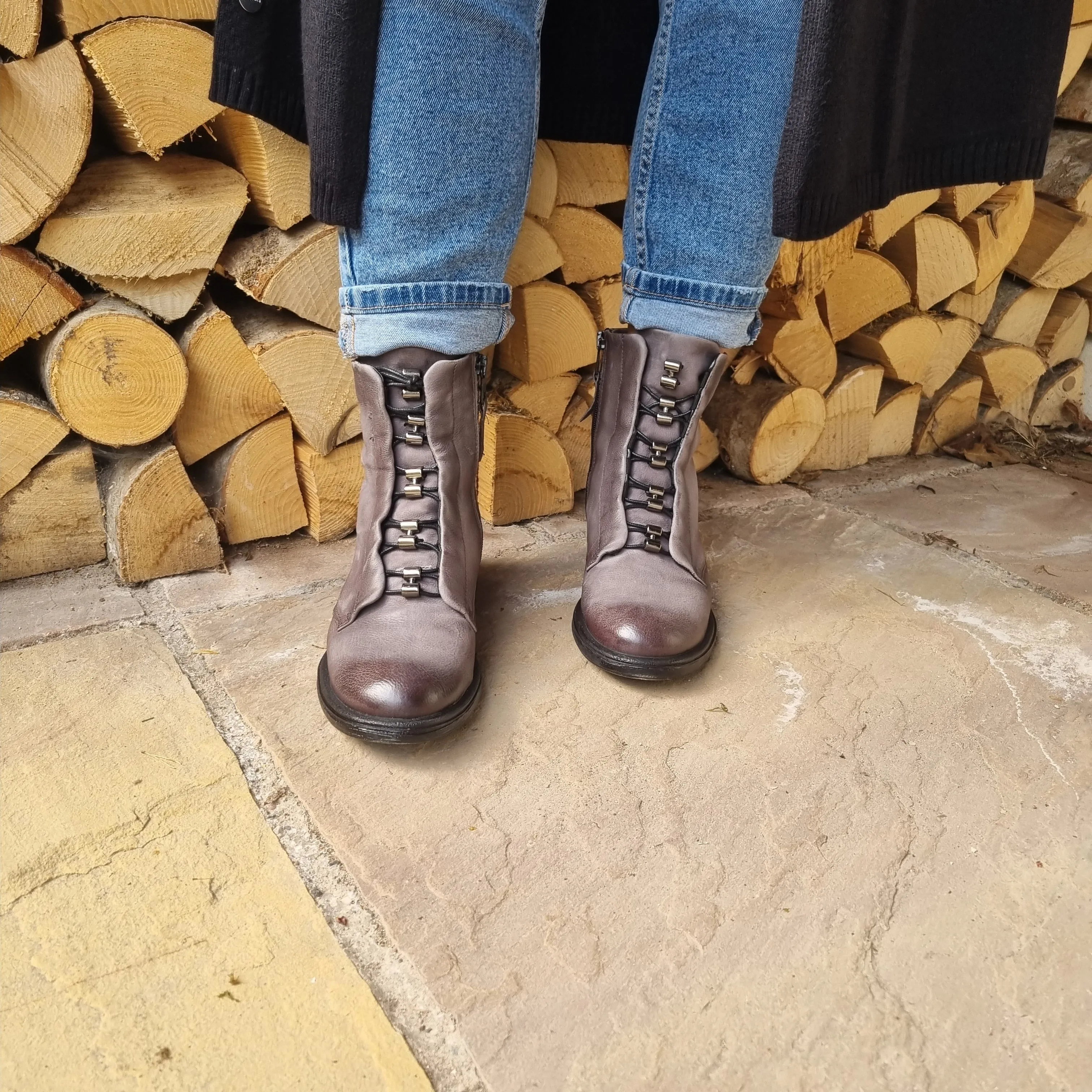 Muse Distressed Grey Leather Boot