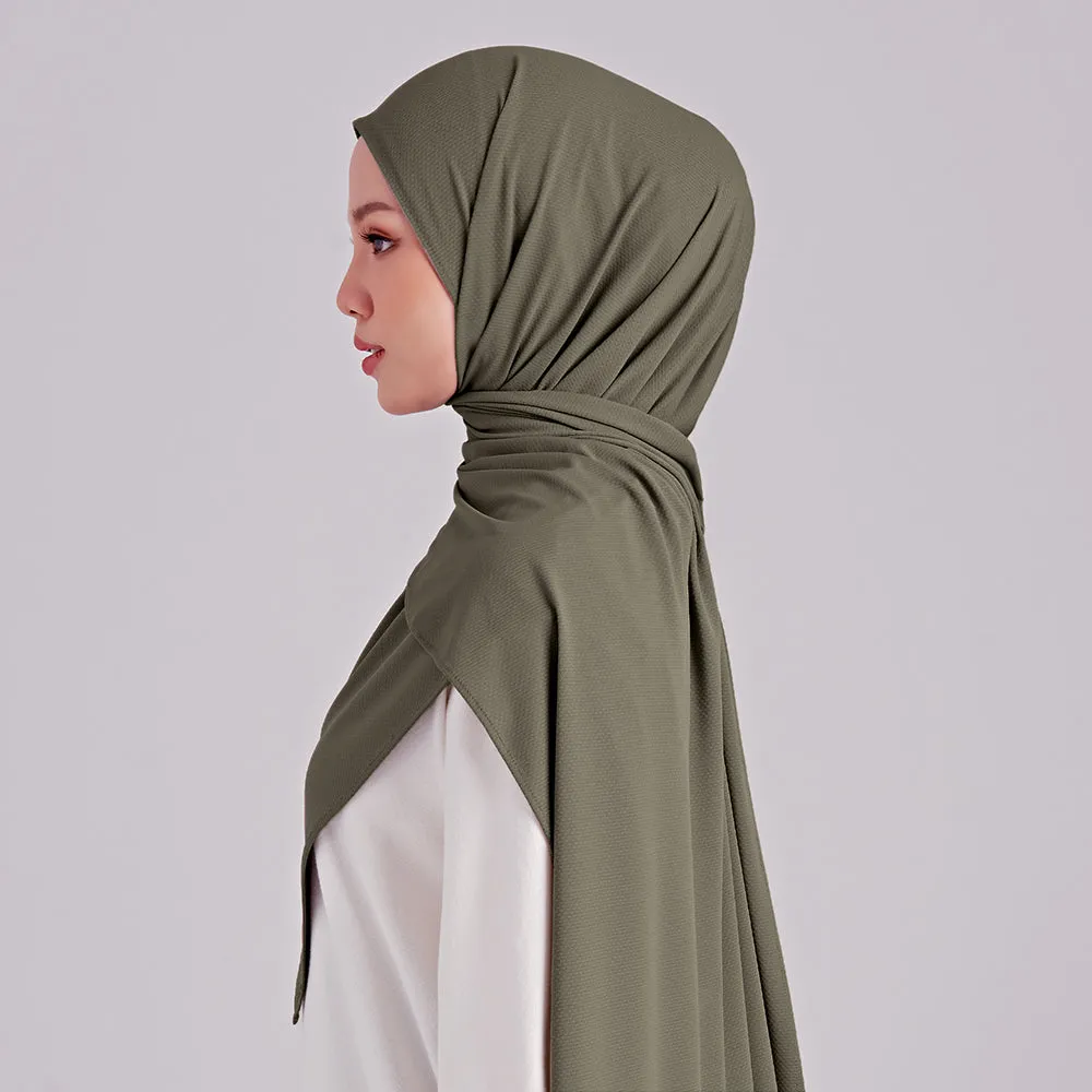 Najwa Sport Shawl - Stride