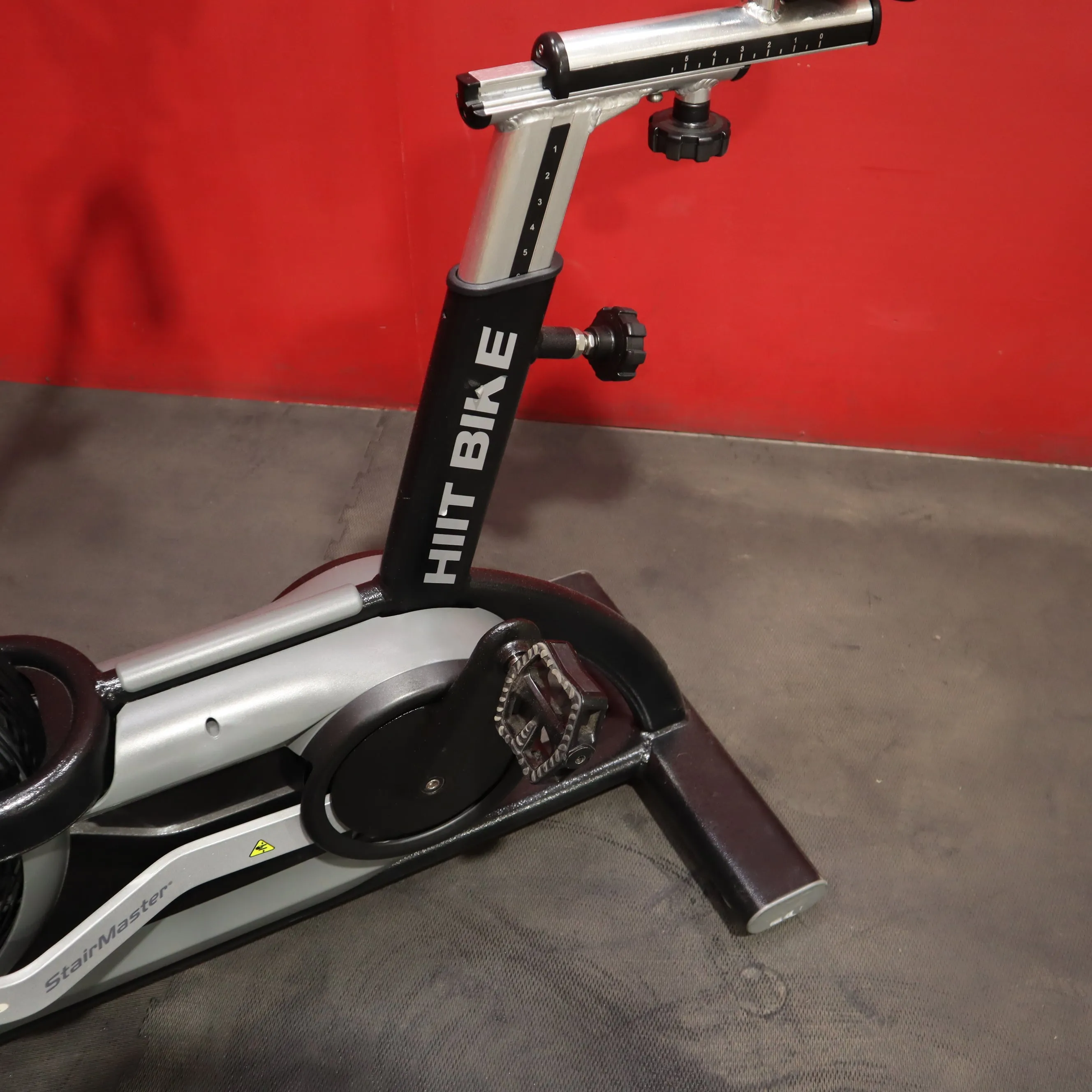 StairMaster HIIT Air Bike (Refurbished)