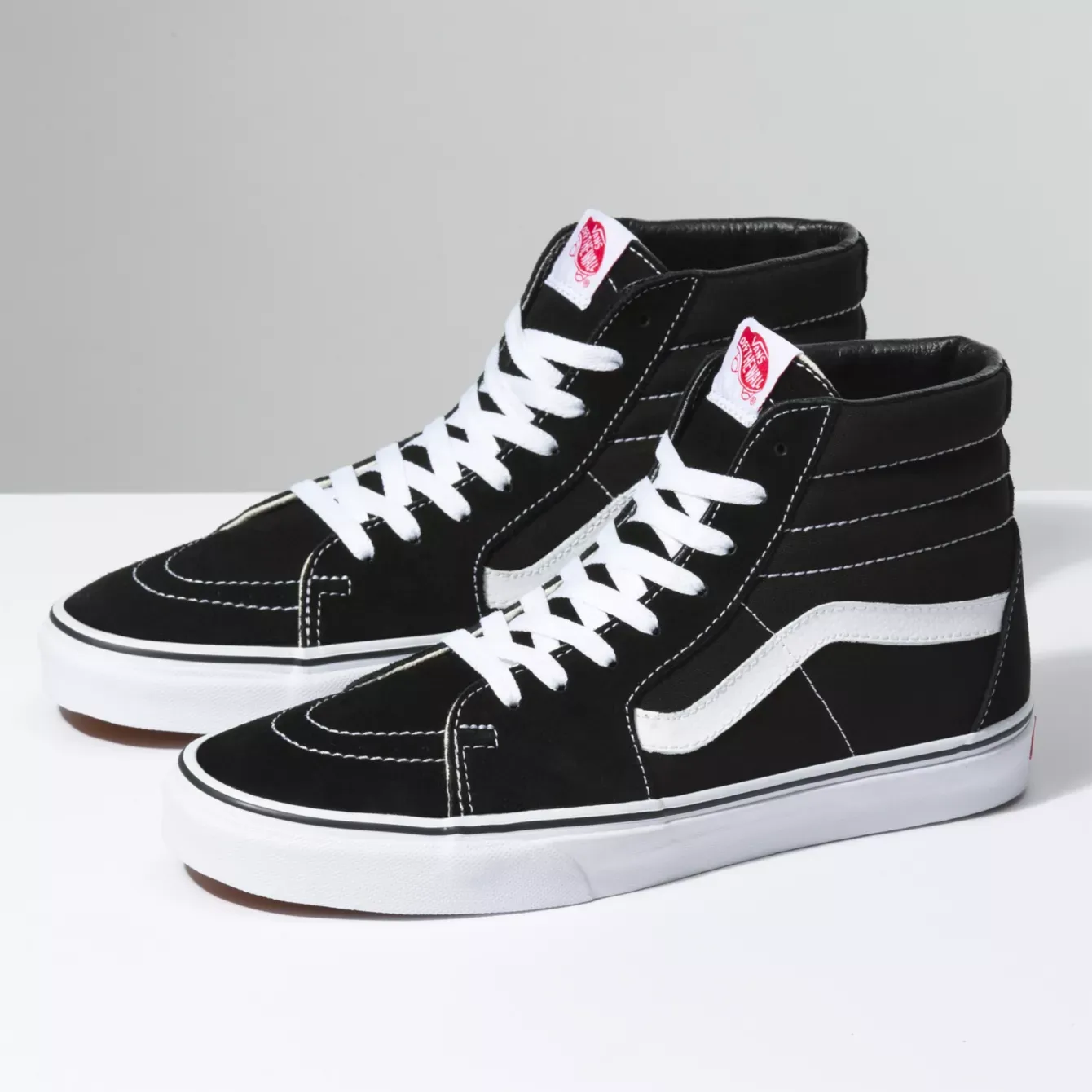 Vans Unisex Sk8-Hi Shoes - Black / White