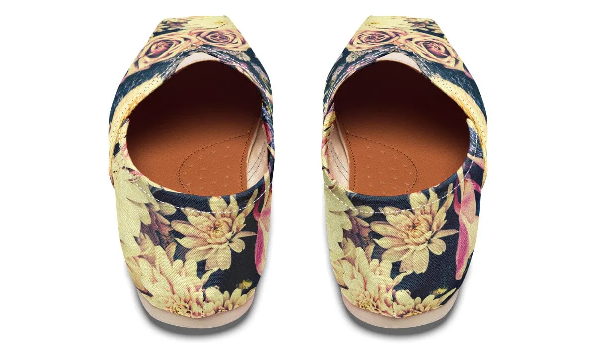 Vintage Flowers Casual Slip on Shoes