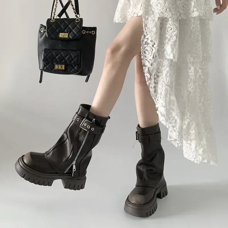 VogueVista Chunky Boots