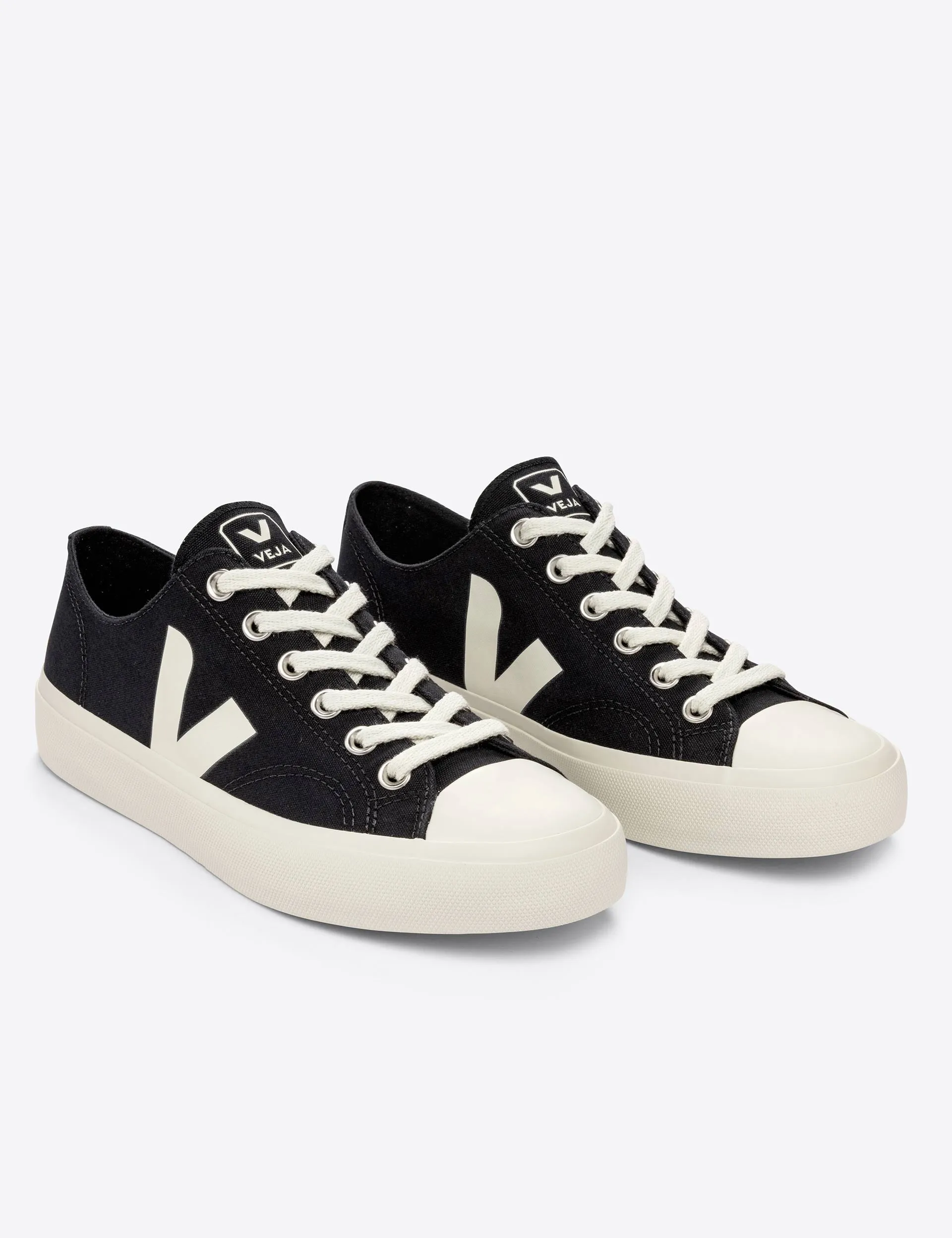 Wata II Low Canvas - Black Pierre